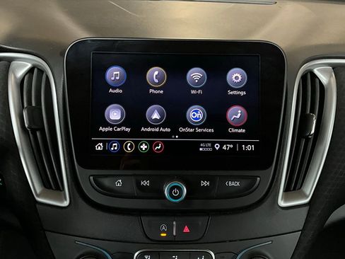 Used 2024 Chevrolet Malibu LT image 30