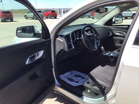 Used 2012 Chevrolet Equinox LT w/ Driver Convenience Package FWD image 10
