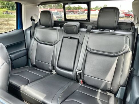 Used 2025 Ford Maverick Lobo AWD/4WD image 28