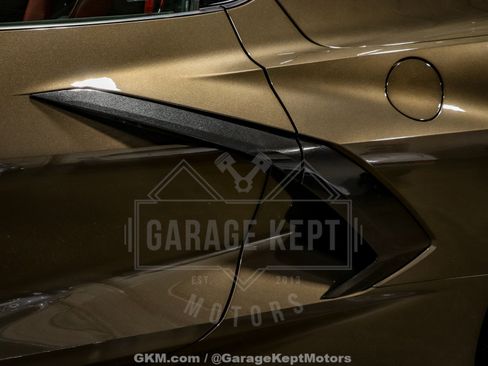 Used 2020 Chevrolet Corvette Stingray Preferred Cpe w/ 2LT Preferred Equipment Group RWD image 31