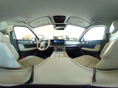 Used 2026 Hyundai Santa Fe SEL FWD image 40