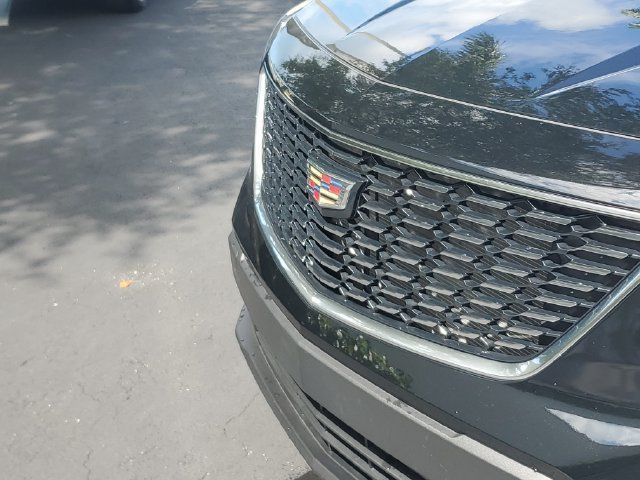 Certified 2023 Cadillac XT4 Luxury FWD image 9