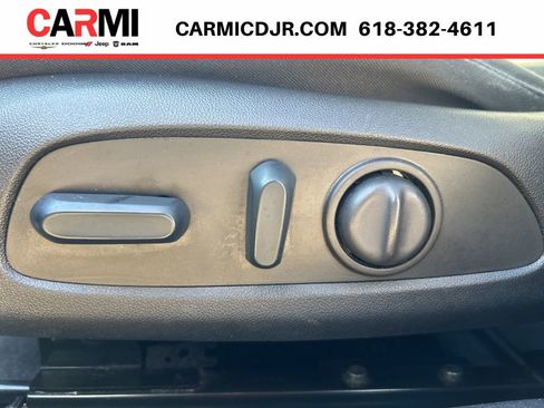 Used 2022 Chevrolet Malibu LT FWD image 10