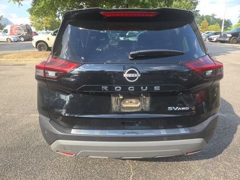 Used 2023 Nissan Rogue SV w/ SV Premium B Package AWD/4WD image 4