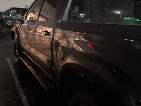 Used 2020 Chevrolet Silverado 1500 LT image 10