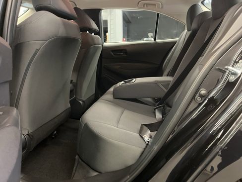 Used 2022 Toyota Corolla LE image 27
