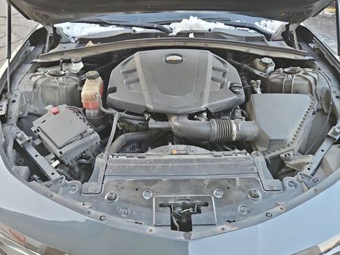 Used 2018 Chevrolet Camaro LT w/ RS Package image 13