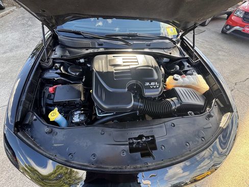 Used 2022 Dodge Charger SXT image 8