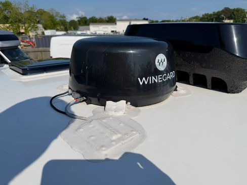 Used 2024 Mercedes-Benz Sprinter 3500 image 91