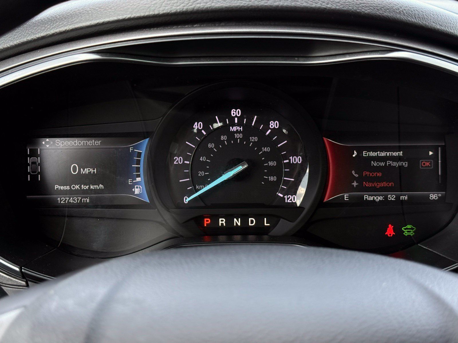 Used 2019 Ford Fusion SE FWD image 27