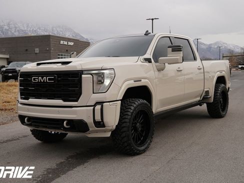 Used 2026 GMC Sierra 2500 AT4 w/ AT4 Premium Plus Package image 6