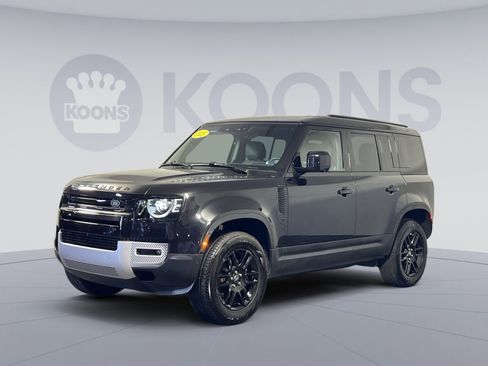 Used 2025 Land Rover Defender 110 S image 1