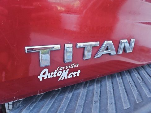 Used 2014 Nissan Titan SV w/ SV Value Truck Package image 21
