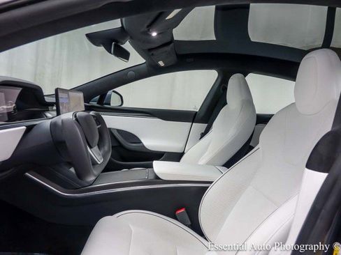 Used 2023 Tesla Model S Plaid AWD/4WD image 12