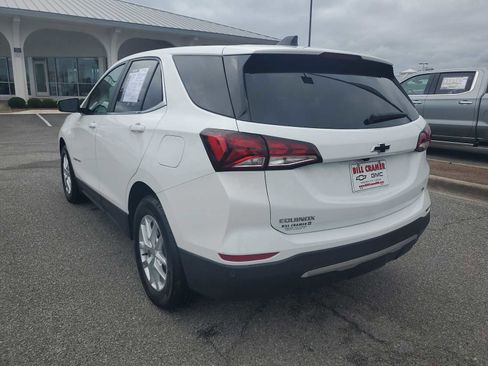 Used 2024 Chevrolet Equinox LT w/ LPO, Floor Liner Package FWD image 3