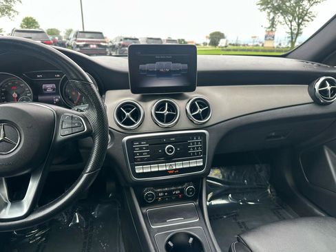 Used 2020 Mercedes-Benz GLA 250 4MATIC image 12