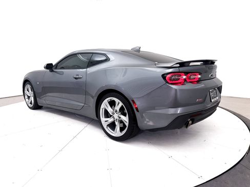 Used 2019 Chevrolet Camaro SS RWD image 20