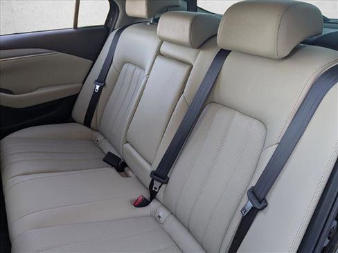 Used 2018 MAZDA MAZDA6 Touring image 18