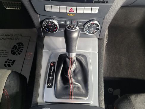 Used 2014 Mercedes-Benz C 250 Coupe image 31