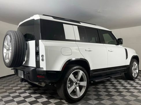 New 2026 Land Rover Defender 110 X-Dynamic SE AWD/4WD image 8