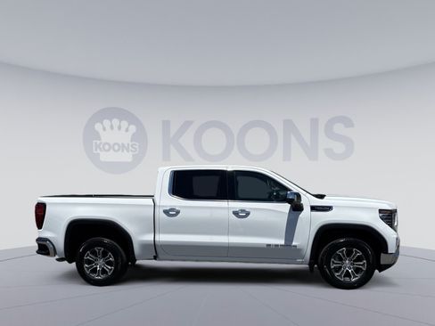 Used 2026 GMC Sierra 1500 SLT RWD image 8