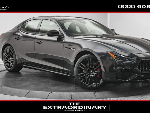 New 2024 Maserati Ghibli Modena image 1