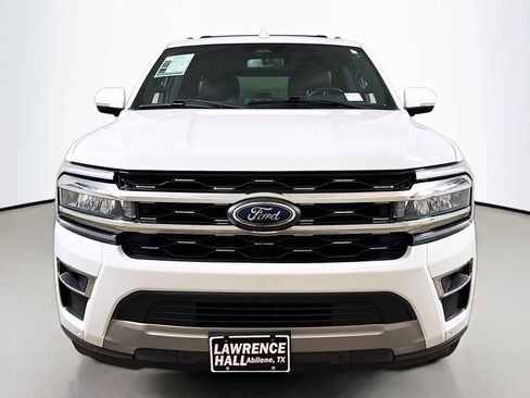 Used 2024 Ford Expedition Max Limited AWD/4WD image 2