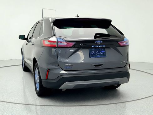 Used 2024 Ford Edge SEL AWD/4WD image 6