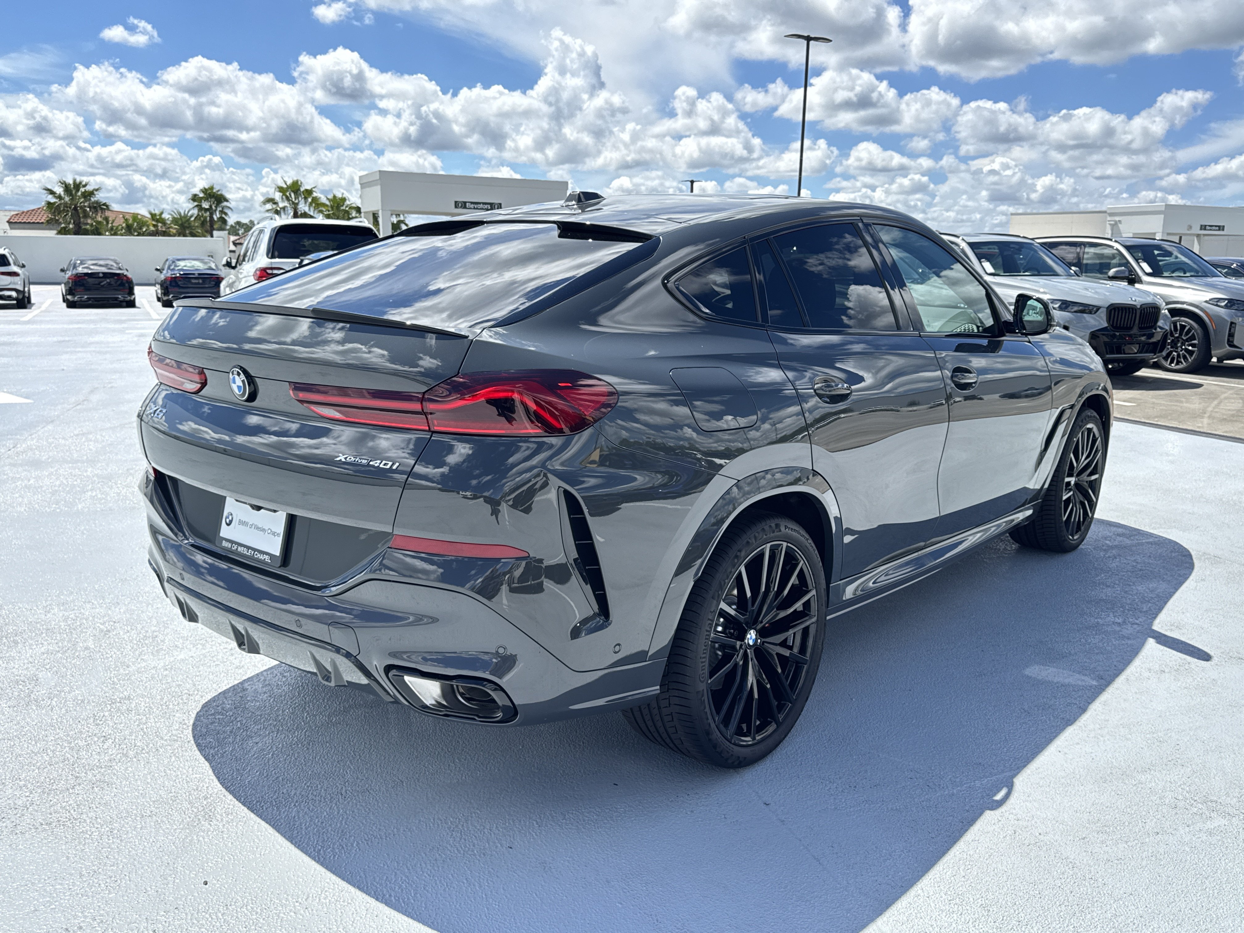 New 2027 BMW X6 xDrive40i w/ Executive Package AWD/4WD image 7
