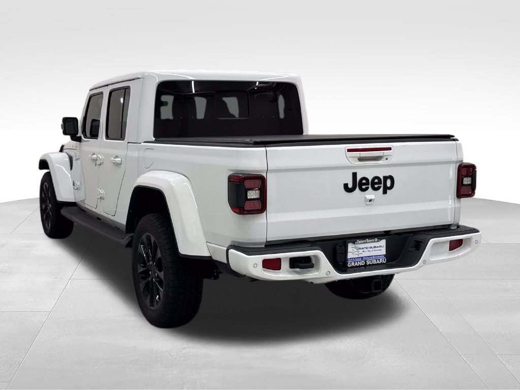 Used 2021 Jeep Gladiator Overland AWD/4WD image 5