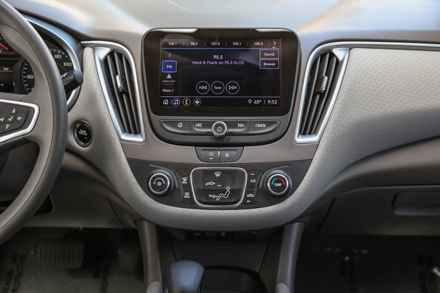 Used 2022 Chevrolet Malibu LS FWD image 15