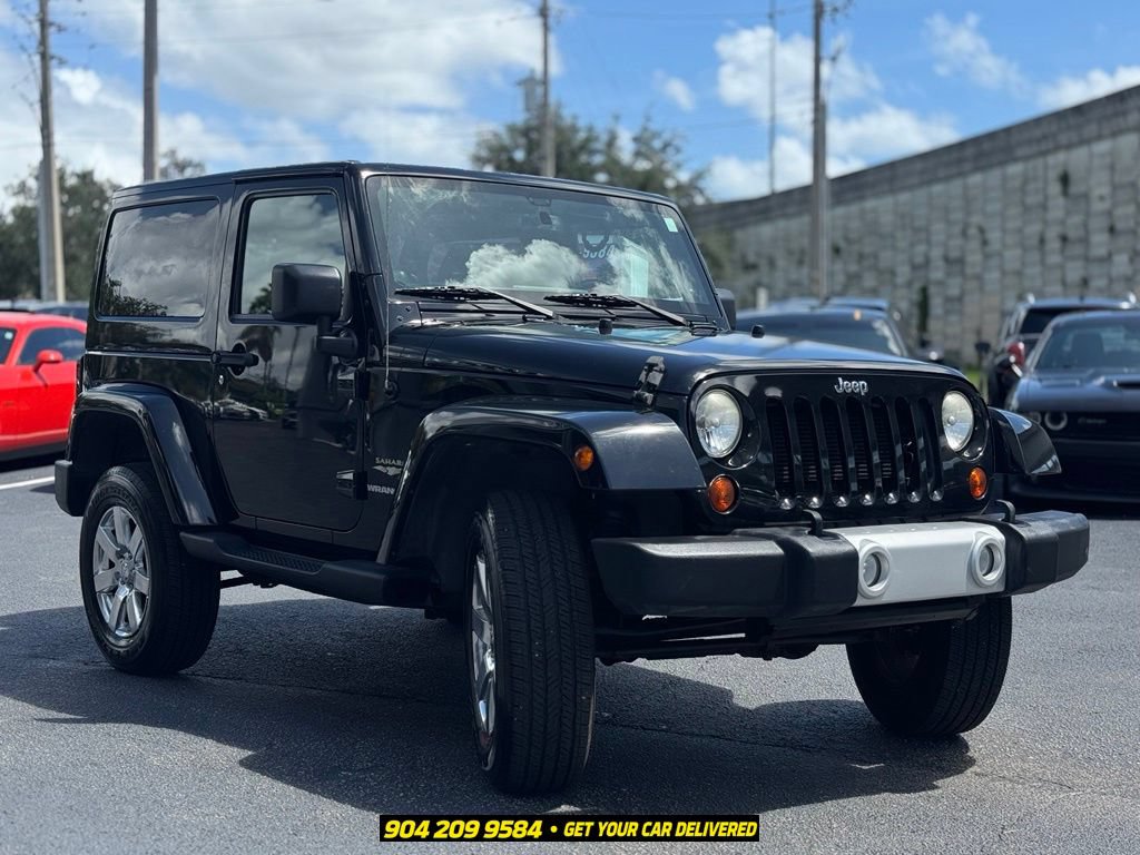 Used 2013 Jeep Wrangler Sahara w/ Connectivity Group AWD/4WD image 10