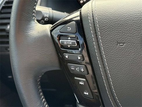 Used 2024 Nissan Armada Platinum w/ Captain's Chairs Package image 31