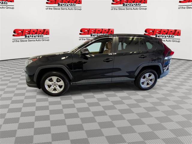 Certified 2021 Toyota RAV4 XLE w/ Convenience Package FWD image 6