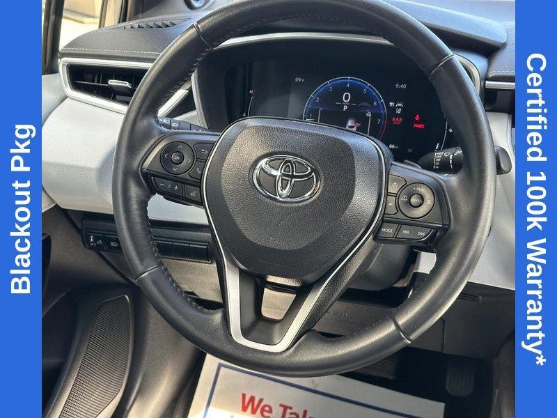 Used 2025 Toyota Corolla XSE FWD image 14