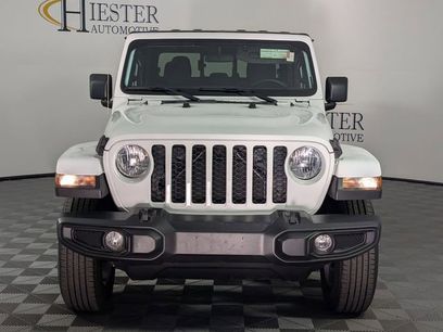 Used 2023 Jeep Gladiator Sport