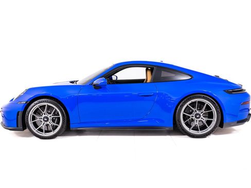 Used 2026 Porsche 911 GT3 RWD image 3