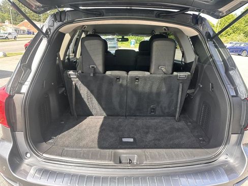 Used 2017 Nissan Pathfinder SV w/ Trailer Tow Package AWD/4WD image 16