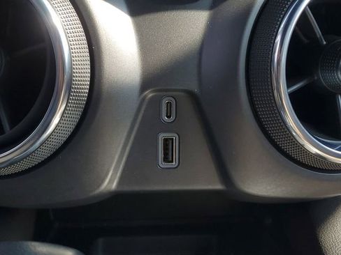 Used 2021 Chevrolet Blazer Premier w/ Driver Confidence II Package image 30