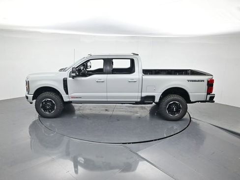 New 2026 Ford F250 Lariat w/ Tremor Off-Road Package AWD/4WD image 42