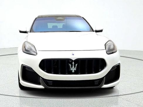 Used 2023 Maserati Grecale Trofeo AWD/4WD image 2