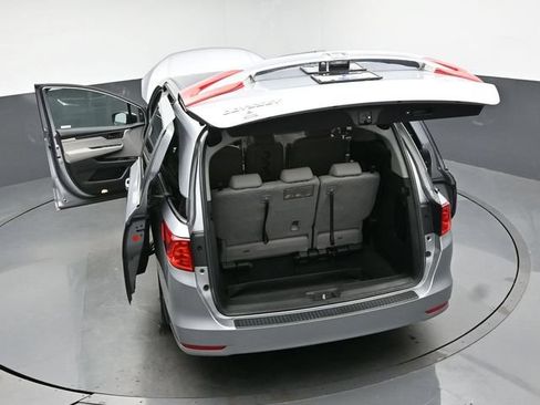 Used 2018 Honda Odyssey EX-L image 47