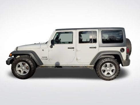 Certified 2018 Jeep Wrangler Unlimited Sport S image 2