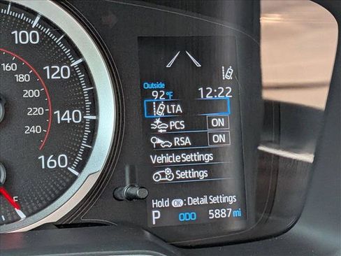 Used 2020 Toyota Corolla SE FWD image 5