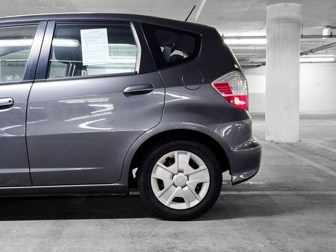 Used 2013 Honda Fit Base image 13