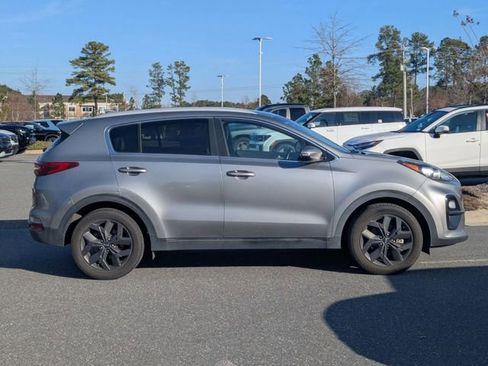 Used 2021 Kia Sportage S image 2