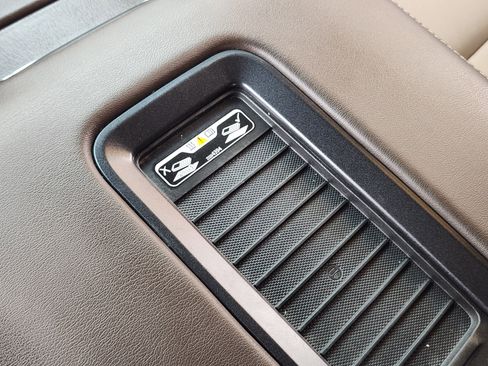 Used 2017 Chevrolet Tahoe Premier image 26