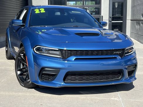Used 2022 Dodge Charger Scat Pack RWD image 5
