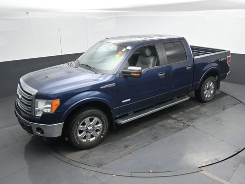 Used 2014 Ford F150 Lariat w/ Lariat Chrome Package image 36