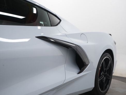 Used 2023 Chevrolet Corvette Stingray Preferred Cpe w/ Z51 Performance Package image 32